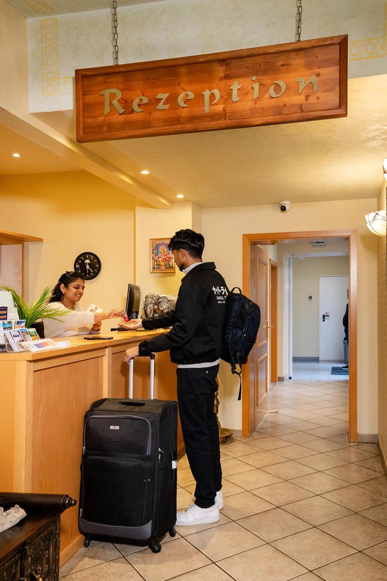 Hotel Restaurant Narasinga 瓦森贝格 外观 照片